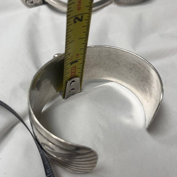 NATIVE AMERICAN STERLING SILVER NAVAJO CUFF BRACELET SIGNED WILSON PADILLA - Picture 11 of 16